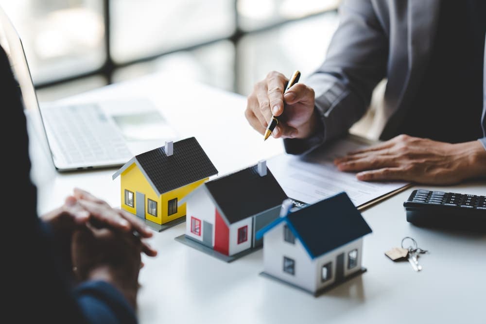 Showcase properties beautifully